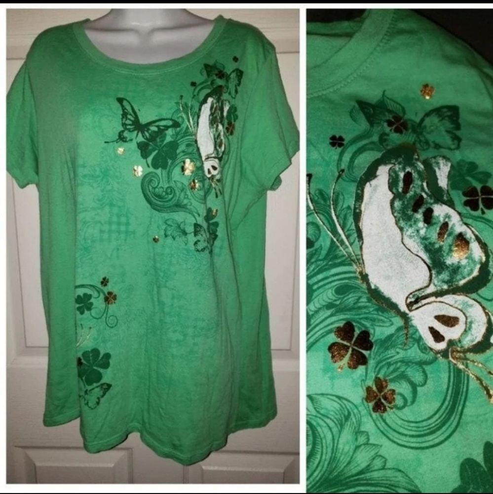 Shamrock Butterflies Irish Saint Patrick's Tshirt